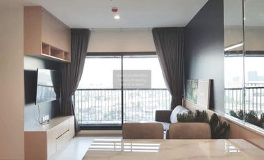 Condo en alquiler de 2 habitaciones en Khlong Toei, Bangkok