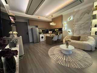 For rent 2 bedrooms condo in Bang Rak, Bangkok
