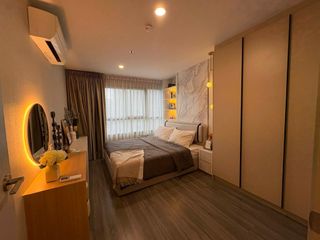 For rent 2 bedrooms condo in Bang Rak, Bangkok