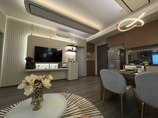 For rent 2 bedrooms condo in Bang Rak, Bangkok