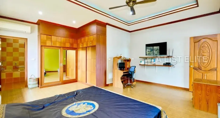 出售 6 卧室 独立屋 在 Bang Lamung, Chon Buri