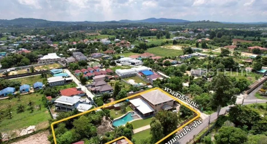 出售 6 卧室 独立屋 在 Bang Lamung, Chon Buri