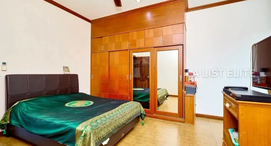 出售 6 卧室 独立屋 在 Bang Lamung, Chon Buri