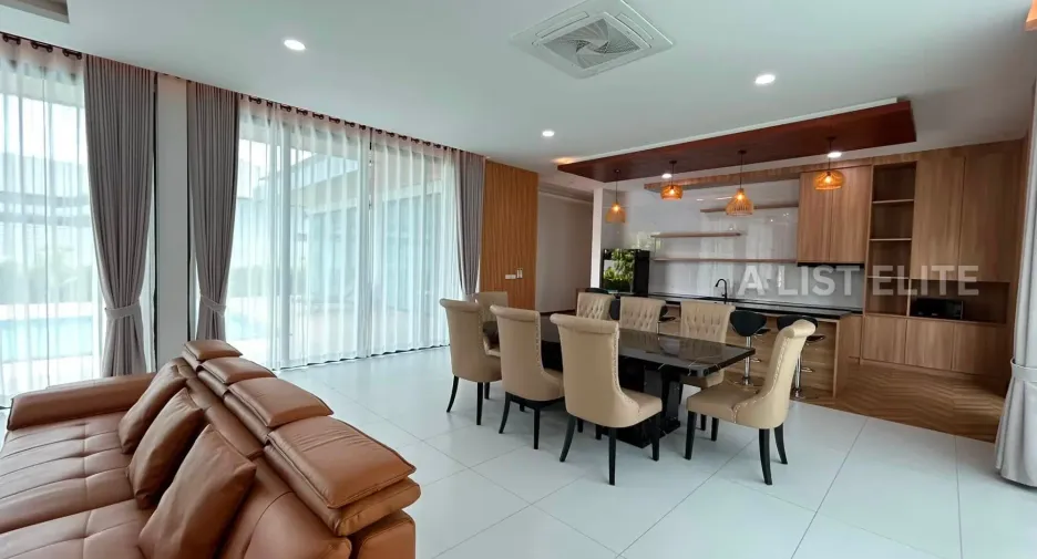For rent 4 bedrooms house in Bang Lamung, Chonburi