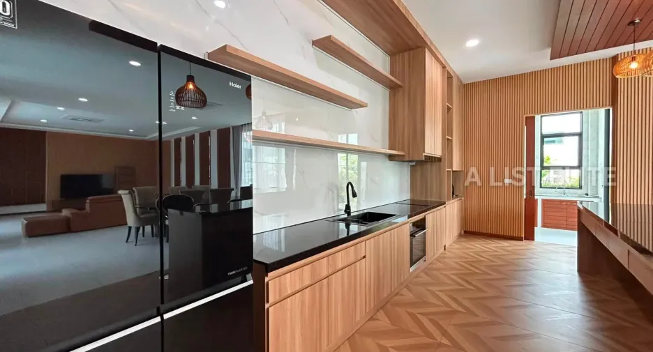 For rent 4 bedrooms house in Bang Lamung, Chonburi
