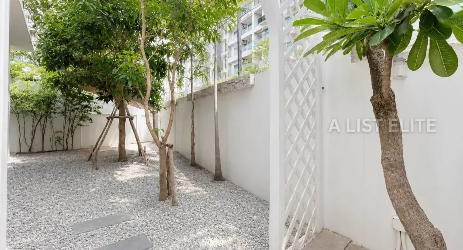 For rent 6 ベッドルーム house in Bang Lamung, Chonburi