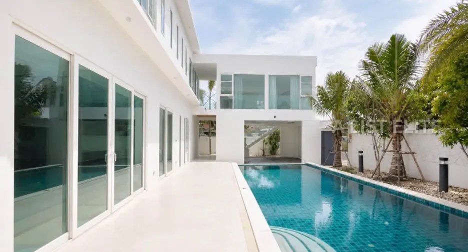 For rent 6 ベッドルーム house in Bang Lamung, Chonburi