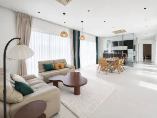 For rent 6 ベッドルーム house in Bang Lamung, Chonburi