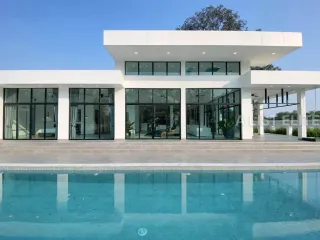 For rent 4 ベッドルーム house in Bang Lamung, Chonburi