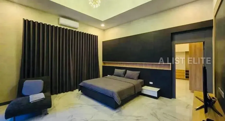 出售 5 卧室 独立屋 在 Bang Lamung, Chon Buri