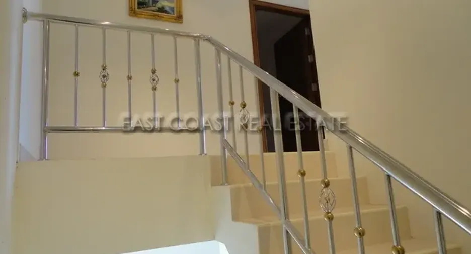 For rent 5 bedrooms house in Jomtien, Pattaya