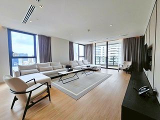 For rent 4 ベッドルーム condo in Khlong Toei, Bangkok