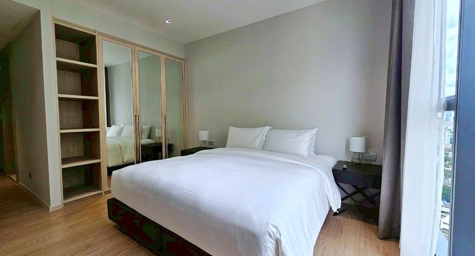 For rent 4 ベッドルーム condo in Khlong Toei, Bangkok