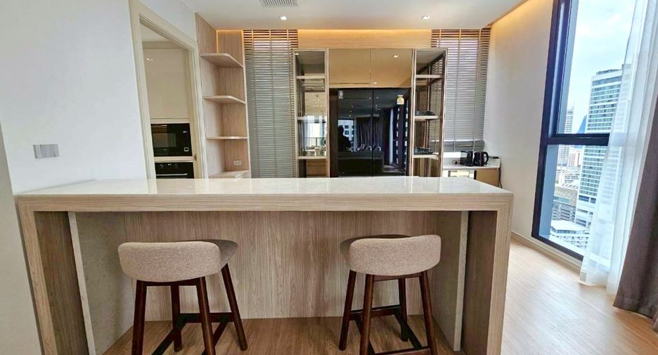 For rent 4 ベッドルーム condo in Khlong Toei, Bangkok