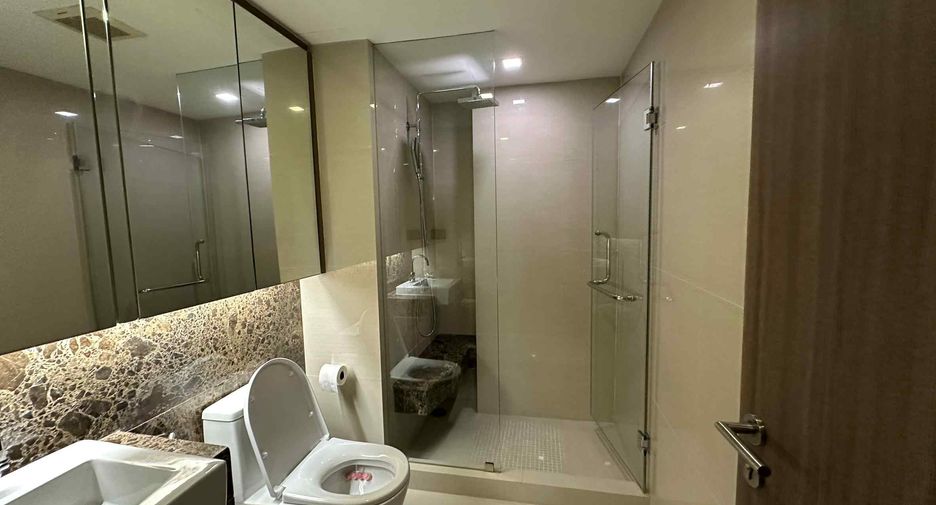 Condo en alquiler de 2 habitaciones en Watthana, Bangkok
