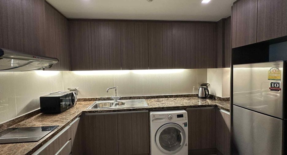 Condo en alquiler de 2 habitaciones en Watthana, Bangkok