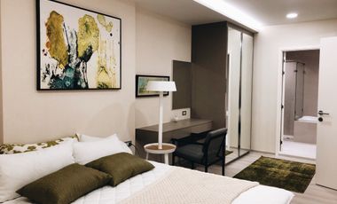 Condo en alquiler y en venta de 2 habitaciones en Khlong Toei, Bangkok