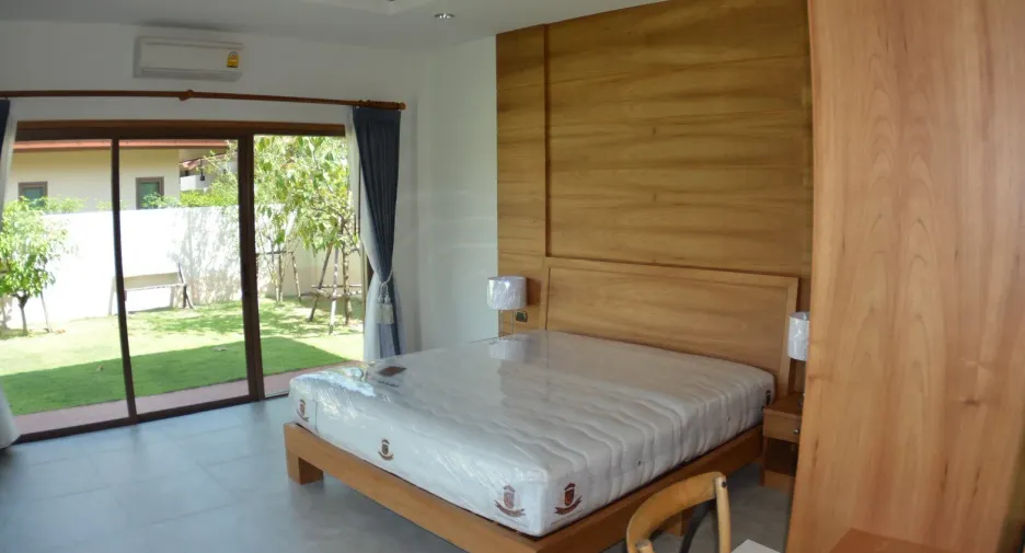 À louer 3 chambres villa à Bang Lamung, Chonburi