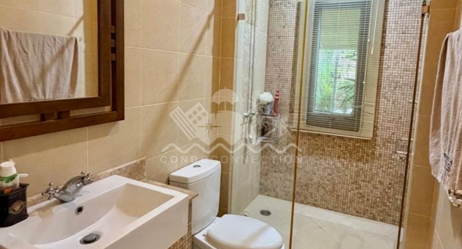 For sale 4 bedrooms house in Bang Lamung, Chonburi