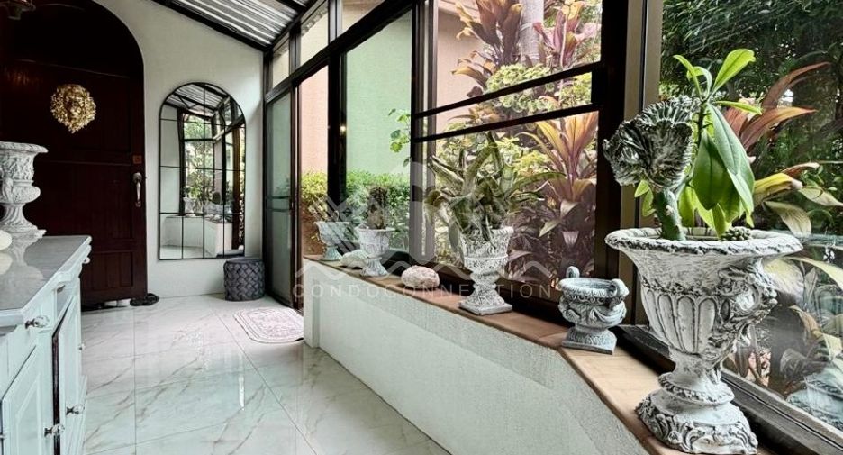 For sale 4 bedrooms house in Bang Lamung, Chonburi