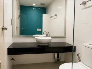 For sale 1 bed condo in Sathon, Bangkok