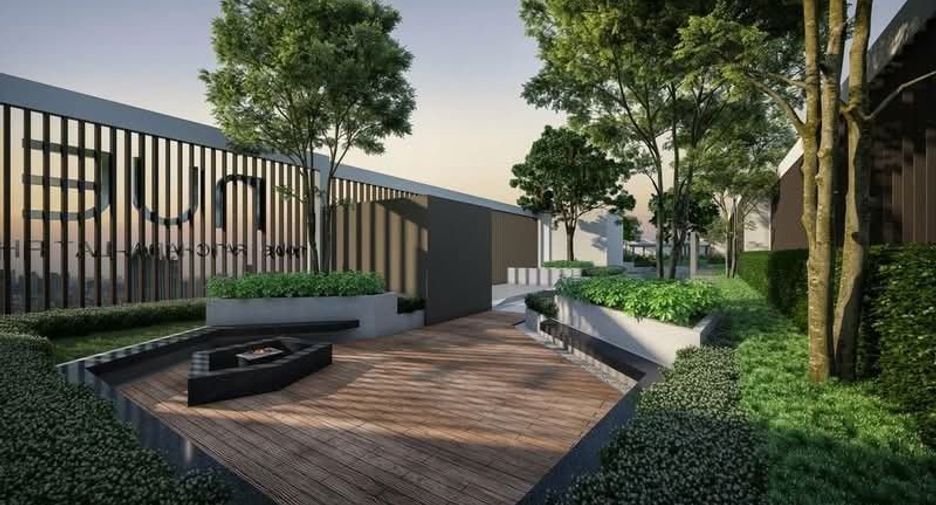 For sale 1 bed condo in Huai Khwang, Bangkok