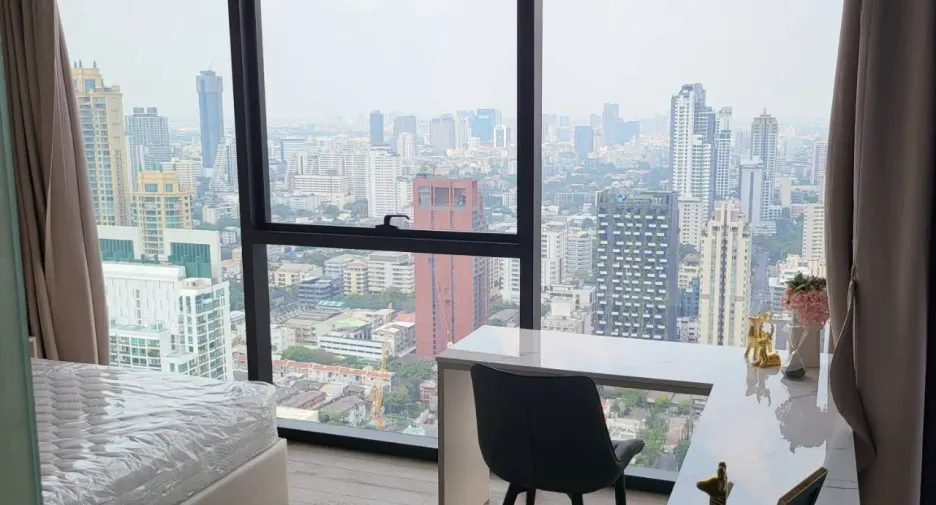 Condo en venta de 2 habitaciones en Khlong Toei, Bangkok