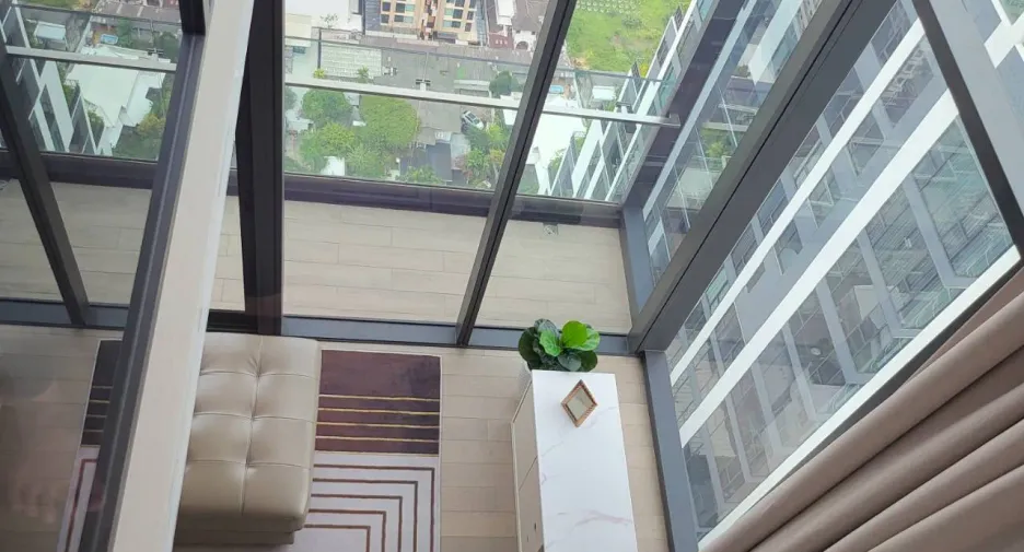 Condo en venta de 2 habitaciones en Khlong Toei, Bangkok