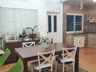 For rent 3 bedrooms townhouse in Wang Thonglang, Bangkok