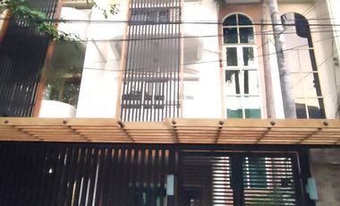 For rent 3 bedrooms townhouse in Wang Thonglang, Bangkok