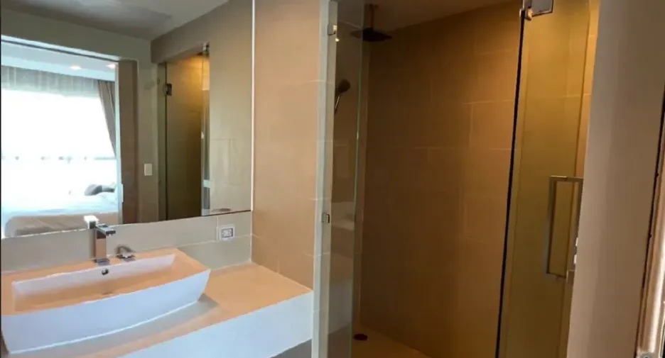 For rent 2 bedrooms condo in Mueang Phuket, Phuket
