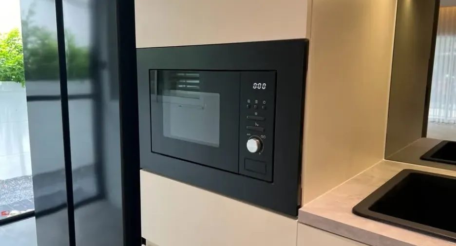 For rent 4 bedrooms townhouse in Prawet, Bangkok