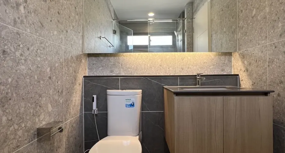 Аренда и продажа 4 спальни дом в Банг Капи, Бангкок