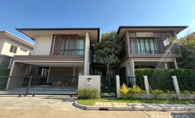 Аренда и продажа 4 спальни дом в Банг Капи, Бангкок