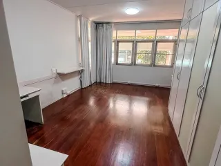 For rent 3 bedrooms office in Watthana, Bangkok