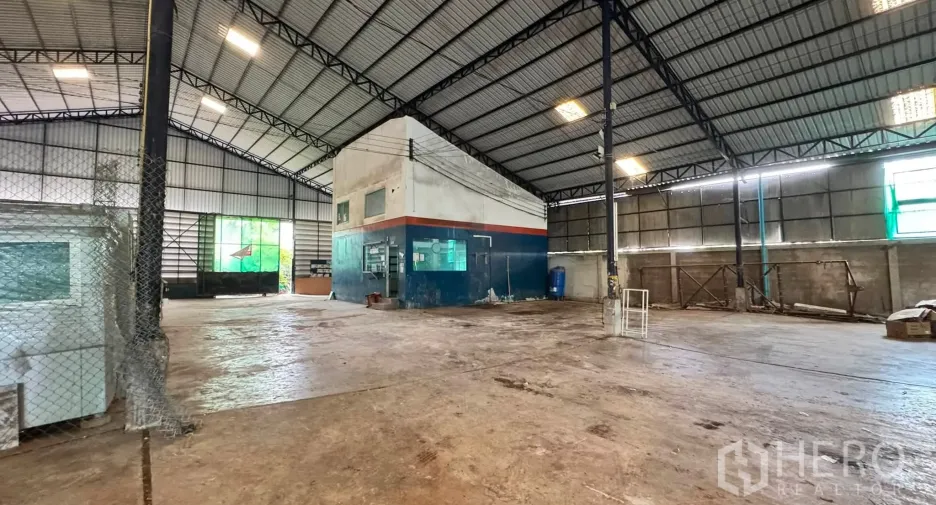 For rent warehouse in Bang Khen, Bangkok