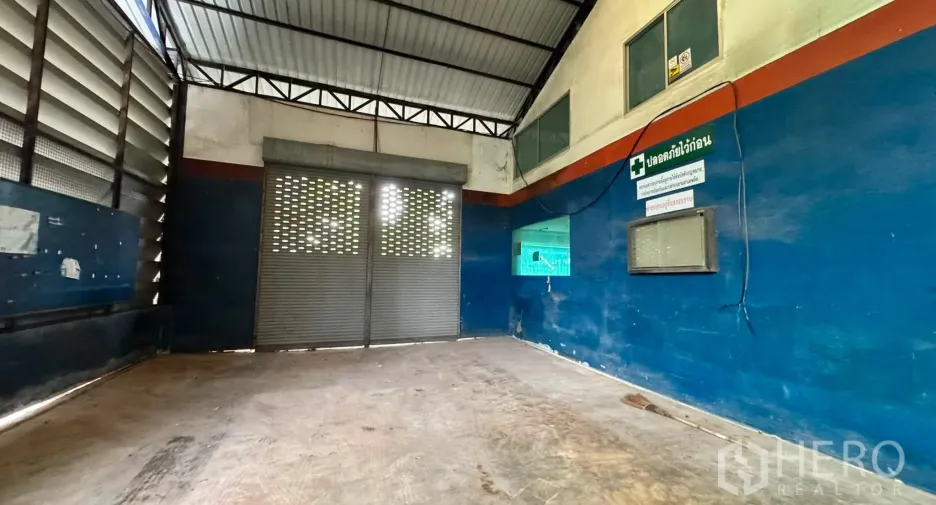 For rent warehouse in Bang Khen, Bangkok