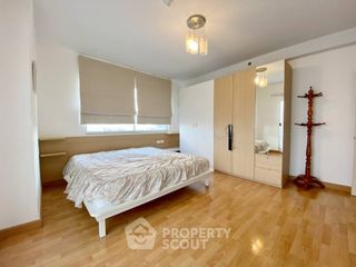 For sale 2 bedrooms condo in Bang Phlat, Bangkok