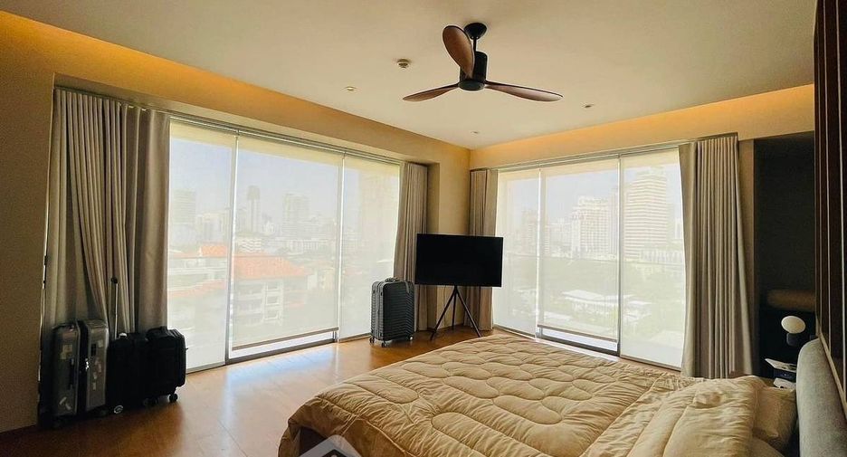Condo en venta de 4 habitaciones en Watthana, Bangkok