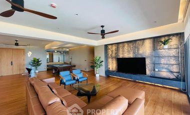 Condo en venta de 4 habitaciones en Watthana, Bangkok