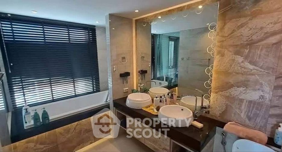 For rent 2 bedrooms condo in Jomtien, Pattaya