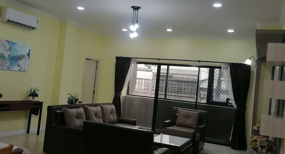 For rent 2 ベッドルーム condo in Khlong Toei, Bangkok