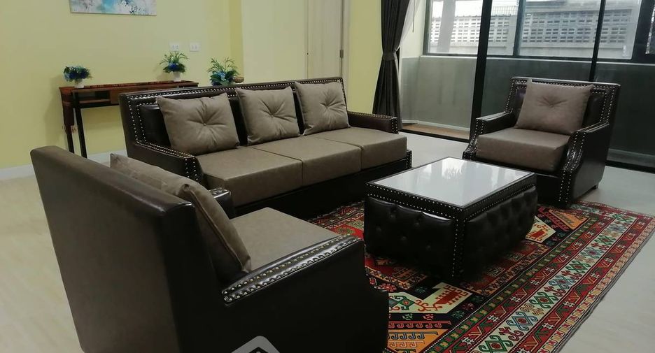 For rent 2 ベッドルーム condo in Khlong Toei, Bangkok