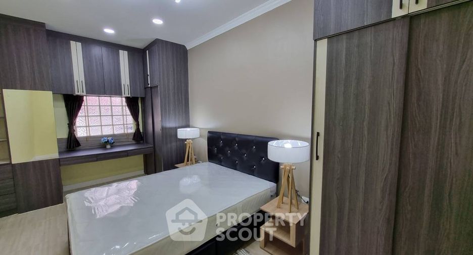 For rent 2 ベッドルーム condo in Khlong Toei, Bangkok