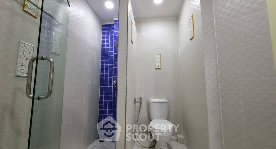 For rent 2 ベッドルーム condo in Khlong Toei, Bangkok