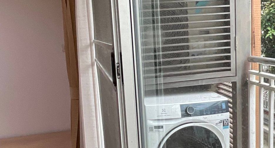For rent 1 bed condo in Phaya Thai, Bangkok