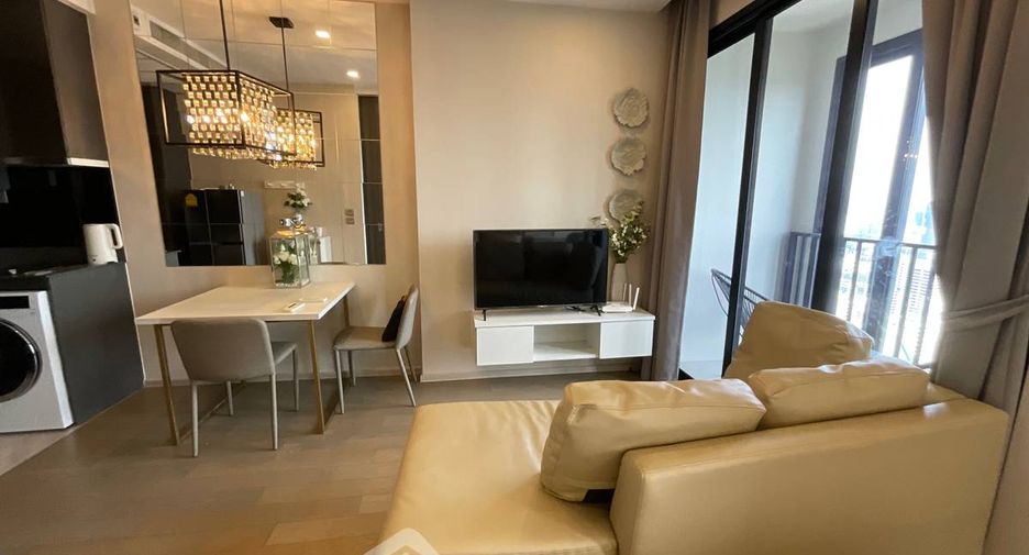 Condo en alquiler de 1 habitaciones en Khlong Toei, Bangkok