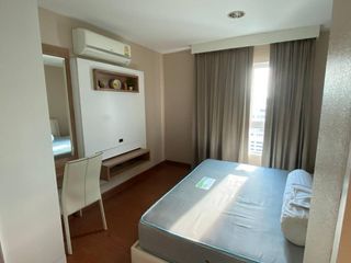 For rent 3 bedrooms condo in Huai Khwang, Bangkok