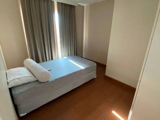 For rent 3 bedrooms condo in Huai Khwang, Bangkok