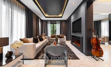 For sale 4 bedrooms house in Sai Mai, Bangkok